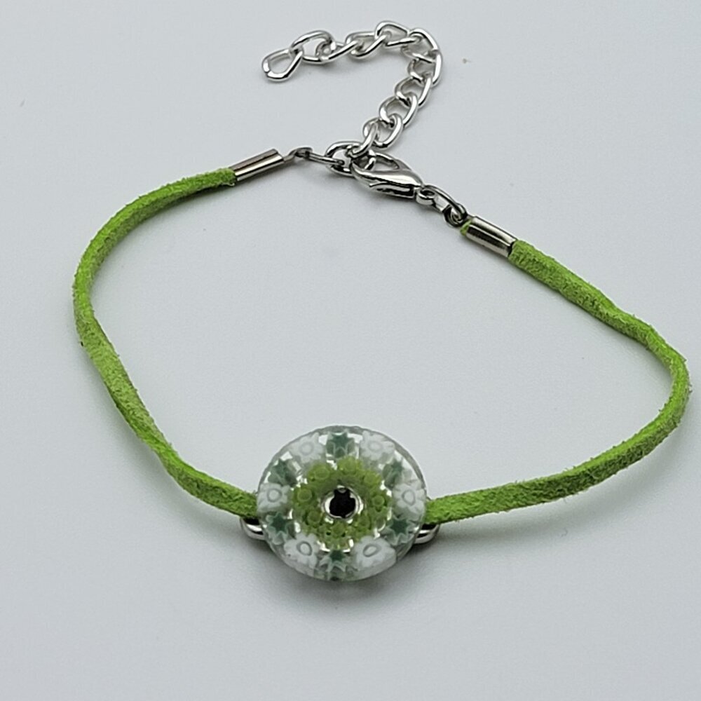 Murano Glass Cord Bracelet Green Silver Tone Lobster Clasp Signed 7.5-9"